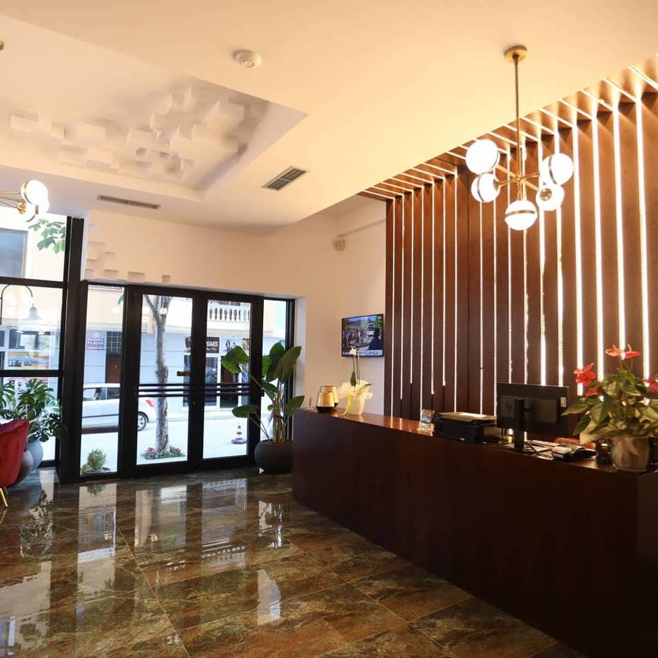 Hotel Elite Pogradec Exterior foto